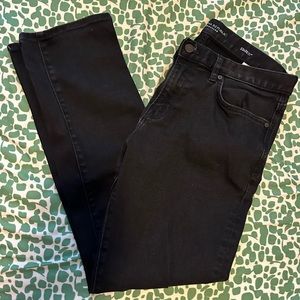 Banana Republic traveler jean Slim fit 33x30